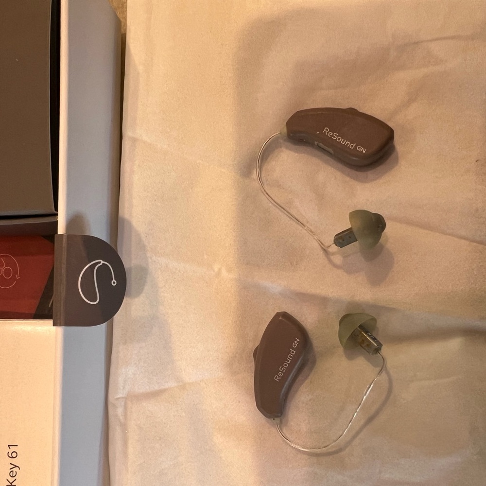 Resound 61 rechargeable hearing aids. Used for 4 months. Like new condition